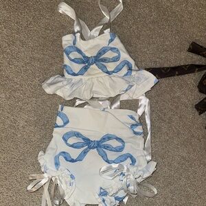 Kids Blue and White Bow outfit